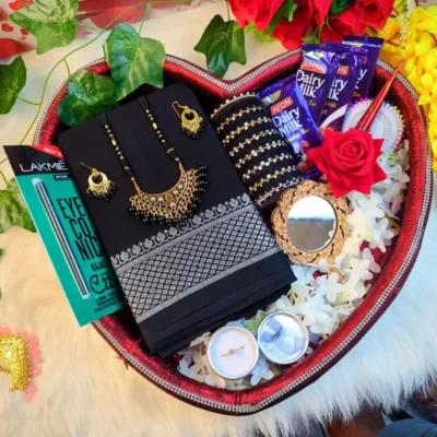 kalo saree