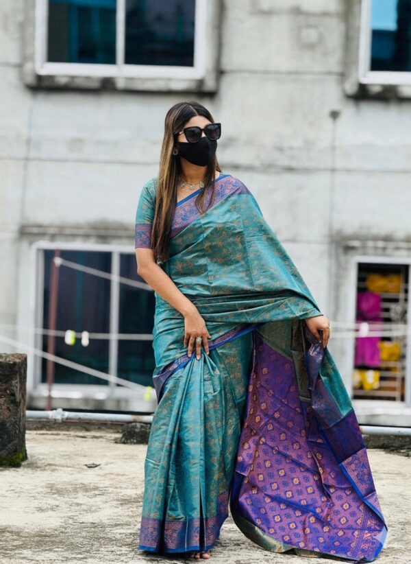 Sea Green Kanchi Katan Shari Combo – সি গ্রিন কাঞ্চি কাতান শাড়ি - Image 2